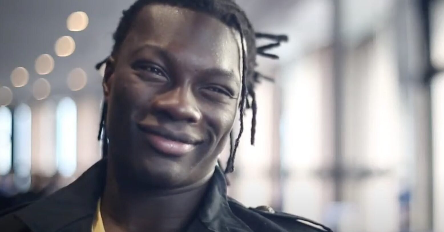 Gomis2