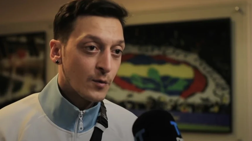 Mesut Özil