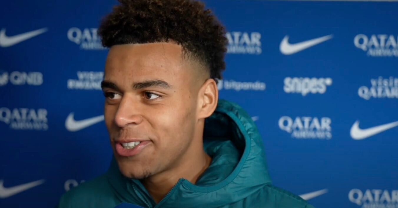 https://www.kickfootball.fr/wp-content/uploads/2025/03/Desire-Doue-PSG.jpg
