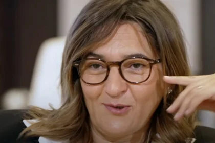 Fayza Lamari (la mère de Kylian Mbappé, crédit photo France TV)