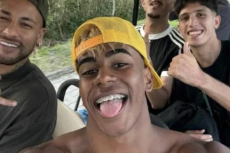 Lamine Yamal en vacances... avec Neymar !