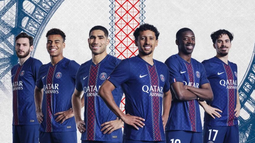 Le PSG avec son maillot 2025/2026