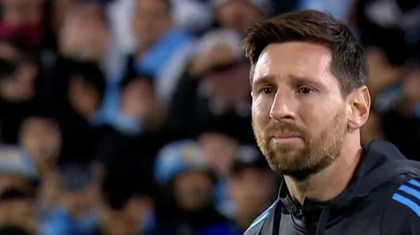 Messi en larmes pour son dernier match avec l'Argentine