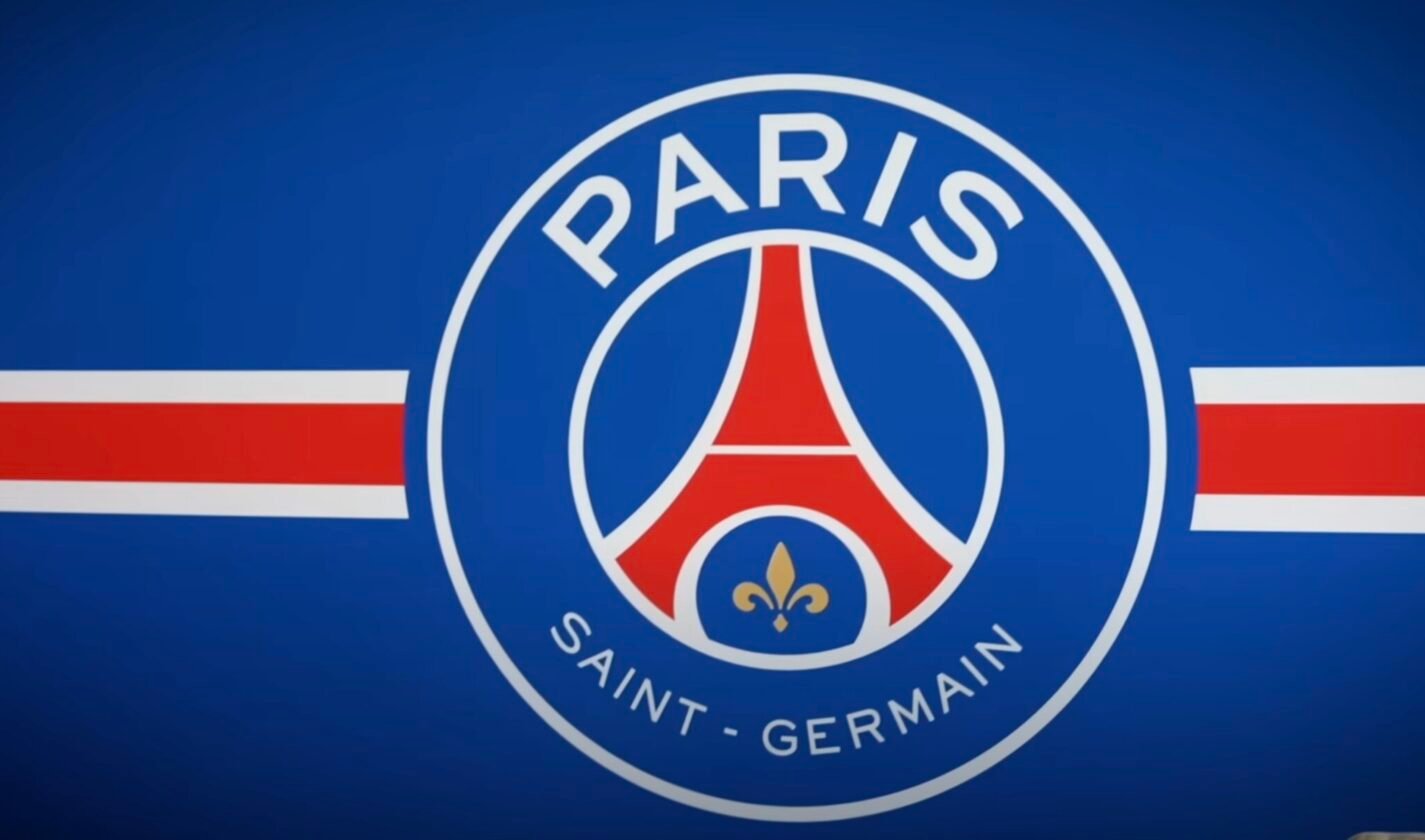 Le tout nouveau maillot Fourth du PSG fuite, les images !