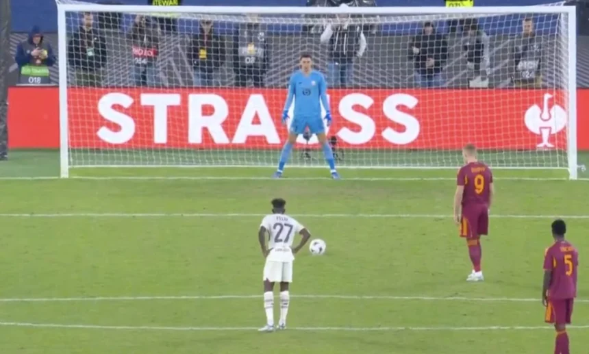 VIDEO. Lille - Monstrueux, Özer repousse 3 penalties
