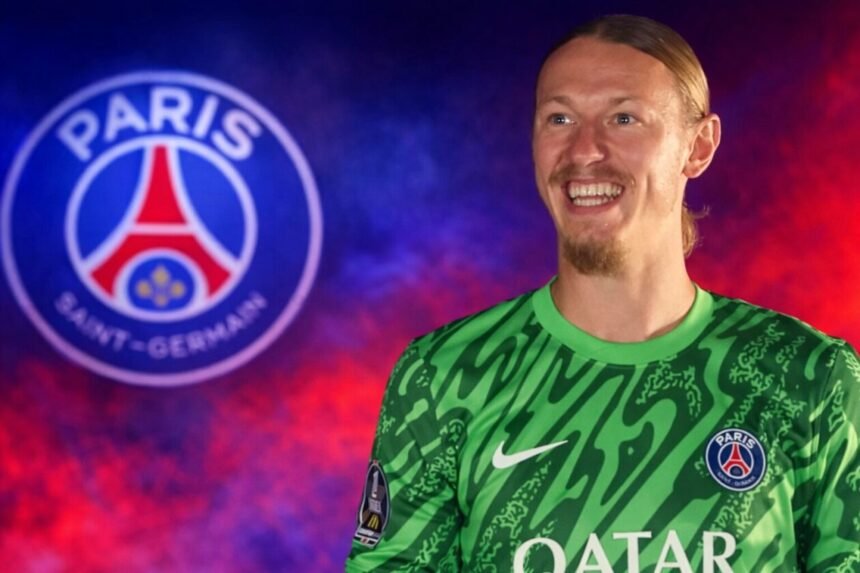 Matvei Safonov - PSG