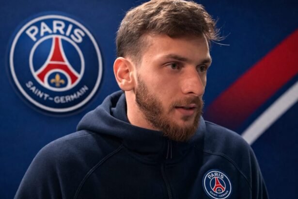 Khvicha Kvaratskhelia - PSG